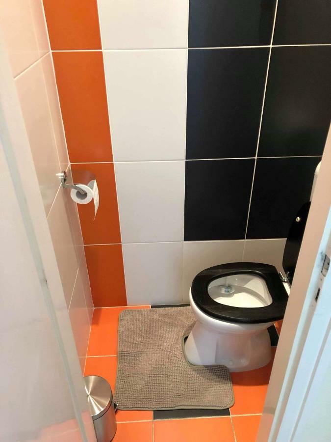Palace - Belvarosi Apartman Eger Eksteriør billede